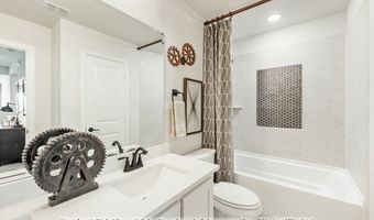 1040 Snowy Owl Dr, Alvarado, TX 76009
