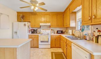 286 Morningside Dr, Appomattox, VA 24522