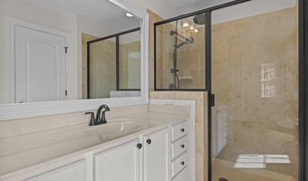 3005 Canopy Woods Dr, Apex, NC 27539