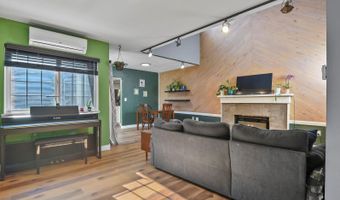 2522 S Worchester Ct B, Aurora, CO 80014