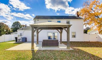 12316 FIRTREE Ln, Bowie, MD 20715