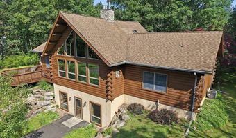 14 E Point Rd, Albrightsville, PA 18210
