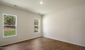 415 Thistle Meadow Ln, Aberdeen, NC 28315