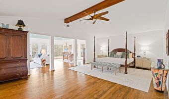 594 Hilltop Ln, Berkeley Lake, GA 30096