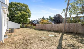 5 Taylor Ct, Cumberland, RI 02864