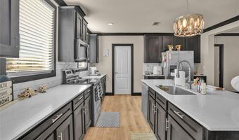 2032 Avenue L, Anson, TX 79501