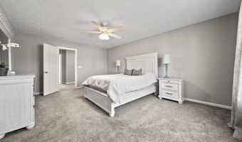 43 Burroughs Dr, Ashville, OH 43103
