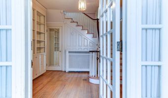 121 Guy Park Ave, Amsterdam, NY 12010