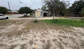 1905 S Reynolds St, Alice, TX 78332