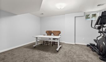 16 FARM RIDGE Ct, Baldwin, MD 21013