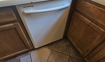 2410 Hawaii Ave, Alamogordo, NM 88310