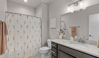 5008 CARLA Dr, Cheyenne, WY 82009