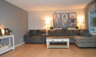 328 Ensign Ave, Beachwood, NJ 08722