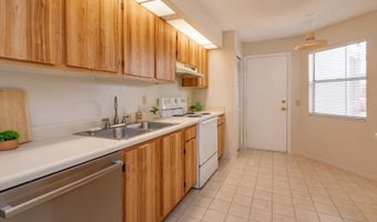 626 RED OAK Cir 106, Altamonte Springs, FL 32701