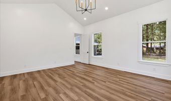 960 CAMP BRANCH Rd, Alabaster, AL 35007