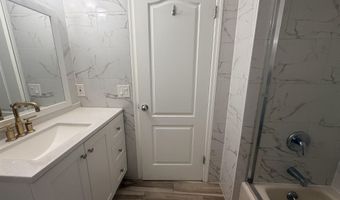 696 A Ave E 2, Bayonne, NJ 07002