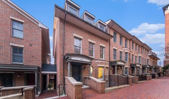 140 Ashley Mews Dr, Ann Arbor, MI 48104