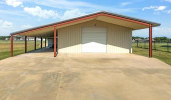 927 Friendship Rd, Weatherford, TX 76085