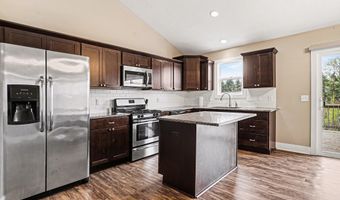 5966 Farmview Dr, Allendale, MI 49401