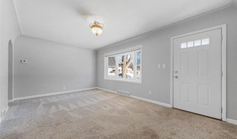 1402 4th St SW, Austin, MN 55912