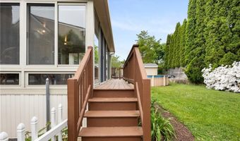 150 Marlow St, Cranston, RI 02920