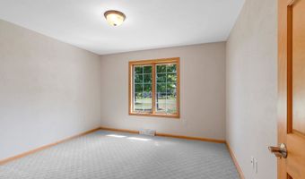 3561 GRAND MEADOWS Xing, Neenah, WI 54956