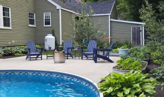 11 Southern Ave, Augusta, ME 04330