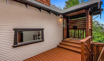 157 NW Black Hawk Ave, Bend, OR 97703