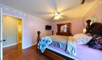 910 Pine St, Bainbridge, GA 39819