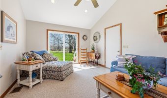 14472 Puzzey Rd, Albion, NY 14411