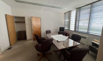 2222 8th St, Bedford, IN 47421