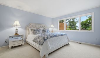 4 Biltmore Park 4, Bloomfield, CT 06002