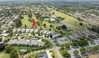 201 Orange Tree Dr, Atlantis, FL 33462