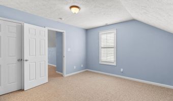 108 Camberly Ln, Aberdeen, NC 28315