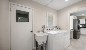 701 Pointe Tremble Rd, Algonac, MI 48001
