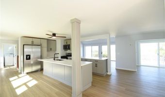 32 J H Dwyer Dr, Middletown, RI 02842