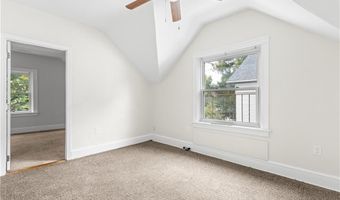 1250 Cranston St, Cranston, RI 02905