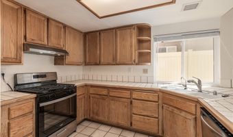 34941 Summerwood Dr, Yucaipa, CA 92399