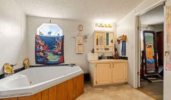 22390 NW Valencia Dr, Altha, FL 32421