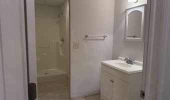 631 South St, Akron, IA 51001
