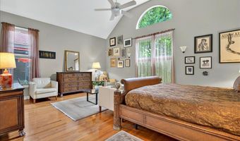 101 E Krumkill Rd, Albany, NY 12208