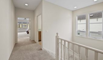 230 Roundhouse Rd, Astoria, OR 97103