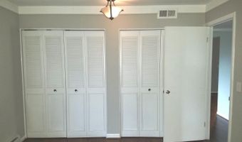 1217 Island Dr 204, Ann Arbor, MI 48105