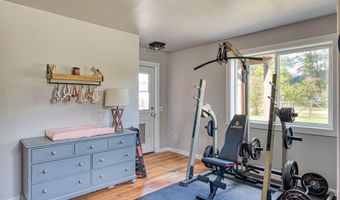 102 W Railroad Ave, Clark Fork, ID 83811