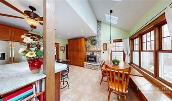 140 Library Ln, Banner Elk, NC 28604