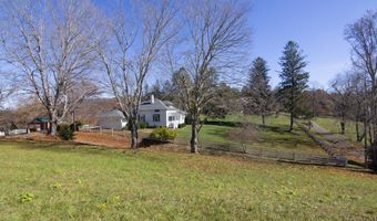 532 Spring St, Alderson, WV 24910