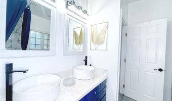 3114 Luke Crossing Dr, Charlotte, NC 28226