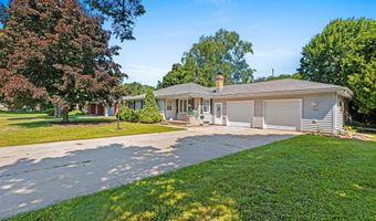 500 W SUNSET Ave, Appleton, WI 54911