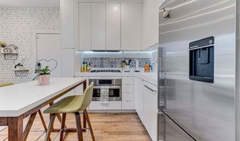 254 15TH St SE 2, Washington, DC 20003