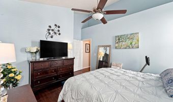 3992 Trade Royal Crossing Dr, Columbus, OH 43230